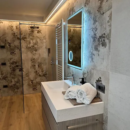 Apartment Liberty House Bellano